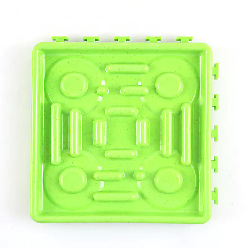 Peanut Lick Pad Slow Feeder Dog Licking Mat with Suction